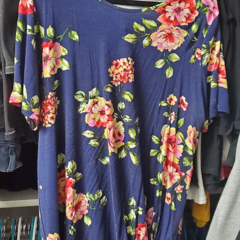 Chic Soul floral top